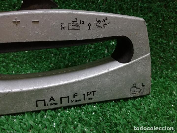 Segunda mano: GRAPADORA PISTOLA DE MANO - MARCA DEXTER (FUNCIONA) - HERRAMIENTA - Foto 4