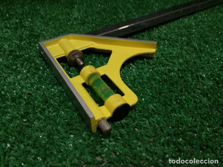 Segunda mano: ESCUADRA AJUSTABLE DE HIERRO Y ALUMINIO CON NIVEL - HERRAMIENTA - Foto 5