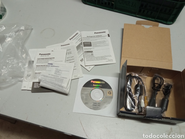 Segunda mano: Caja de c&aacute;mara Panasonic F3 - Foto 2
