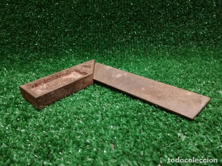 Segunda mano: ESCUADRA DE HIERRO - MARCA ANGULUS - HERRAMIENTA - Foto 5