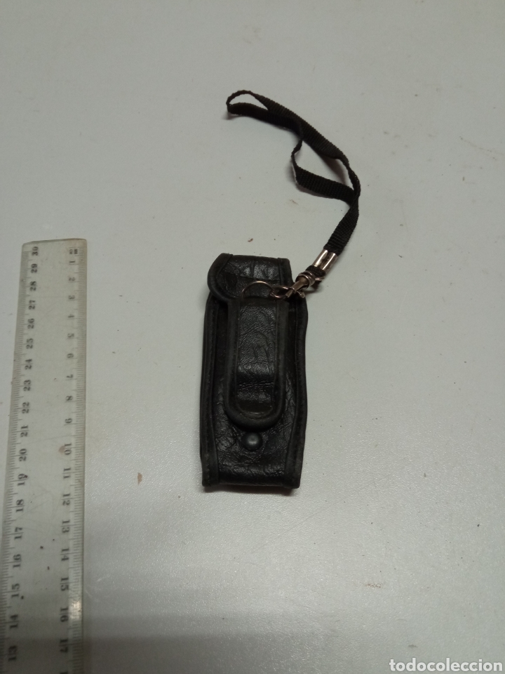Segunda mano: Antigua funda de m&oacute;vil - Foto 2