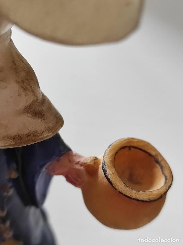 Segunda mano: Figura yeso pintado - Foto 3