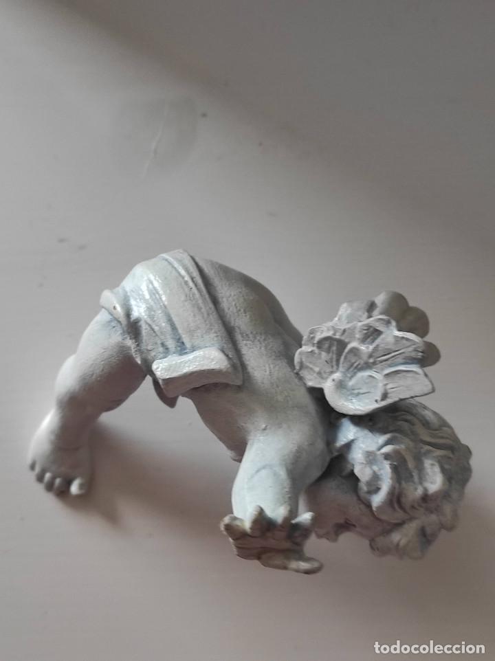 Segunda mano: Angelito de yeso pintado a mano - Foto 2