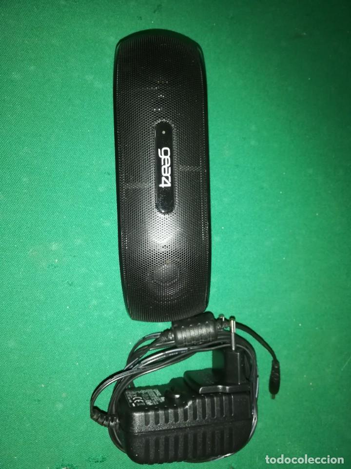 Segunda mano: BASE IPHONE GEAR4 STREETPARTY COMPACT - Foto 1