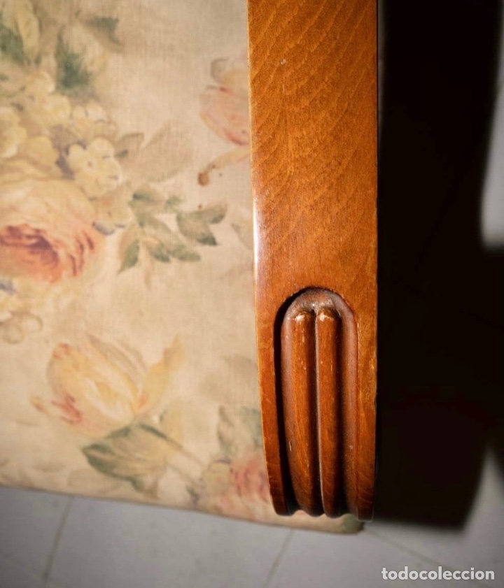 Segunda mano: Sill&oacute;n de madera tapizado - Foto 5