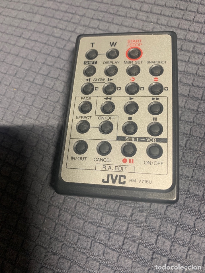 Segunda mano: Mando a distancia v&iacute;deo Camara JVC - Foto 1