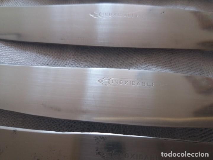 Segunda mano: Antiguos 6 cuchillos inoxidables con mango de aluminio - Foto 4