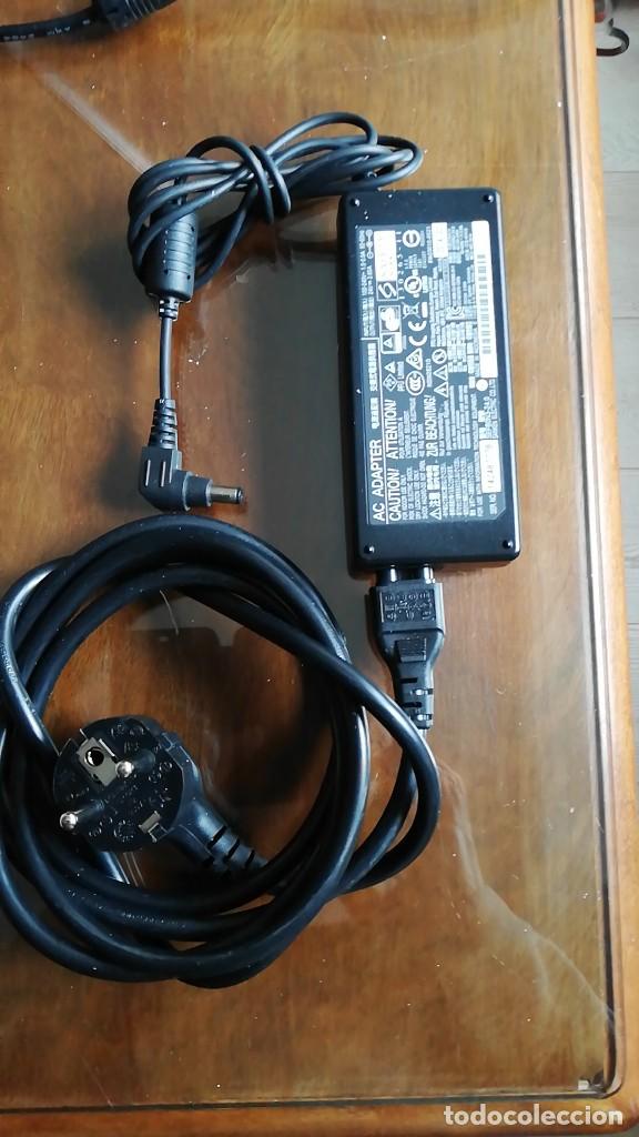 Segunda mano: CARGADOR PORTATIL - Foto 1