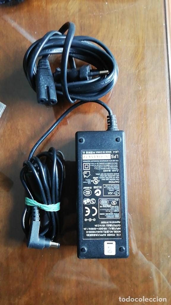 Segunda mano: CARGADOR PORTATIL - Foto 1