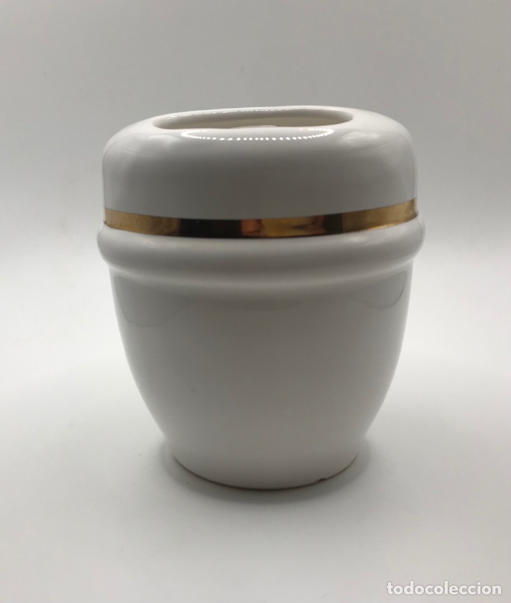 Segunda mano: CONJUNTO BA&Ntilde;O CERAMICA BLANCO/DORADO - Foto 3