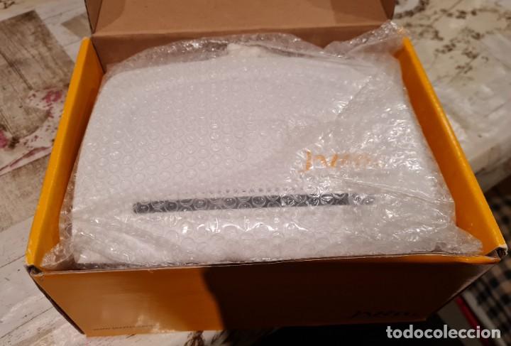 Segunda mano: Router Jazztel - Foto 1