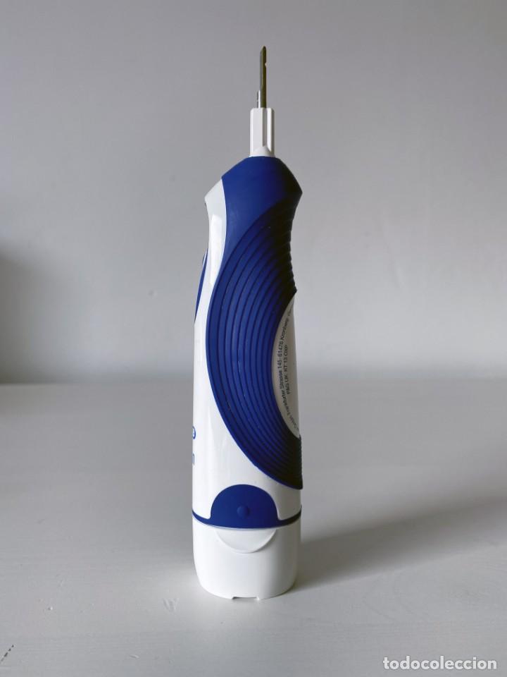Segunda mano: BRAUN ORAL-B - CEPILLO DE DIENTES EL&Eacute;CTRICO - Foto 2