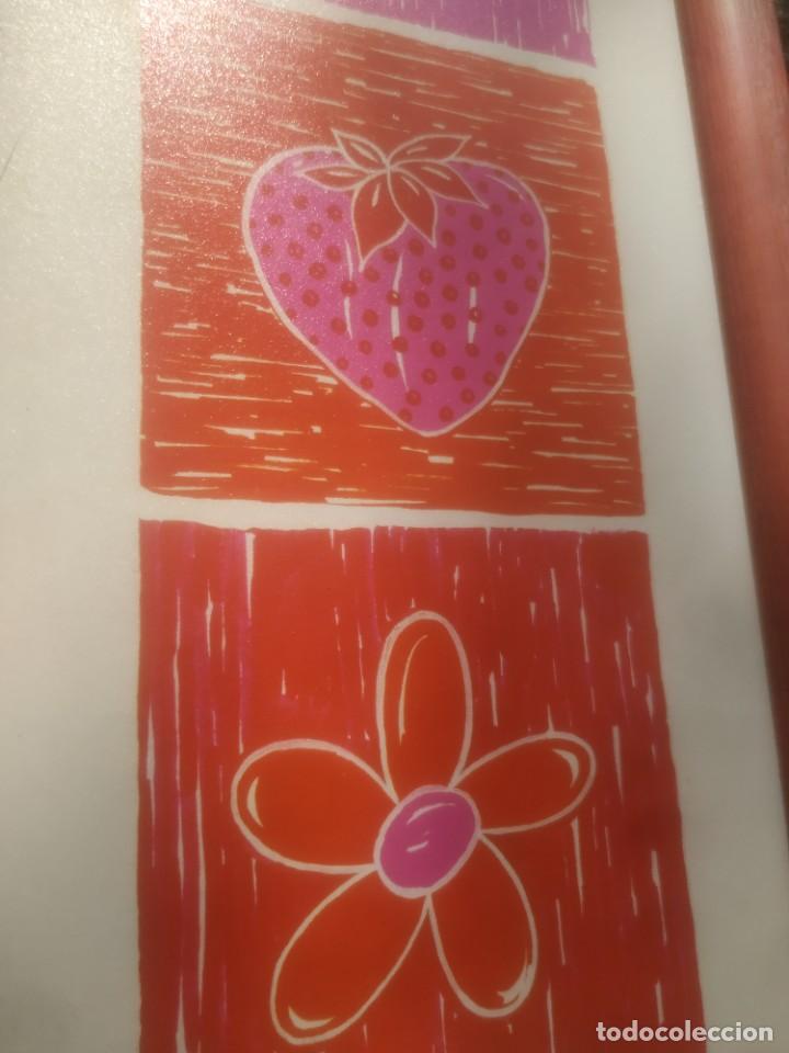 Segunda mano: Dos cuadros de madera alegres colores. Medidas: 57 x 27 - Foto 7