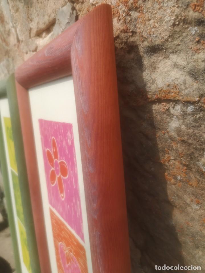 Segunda mano: Dos cuadros de madera alegres colores. Medidas: 57 x 27 - Foto 11