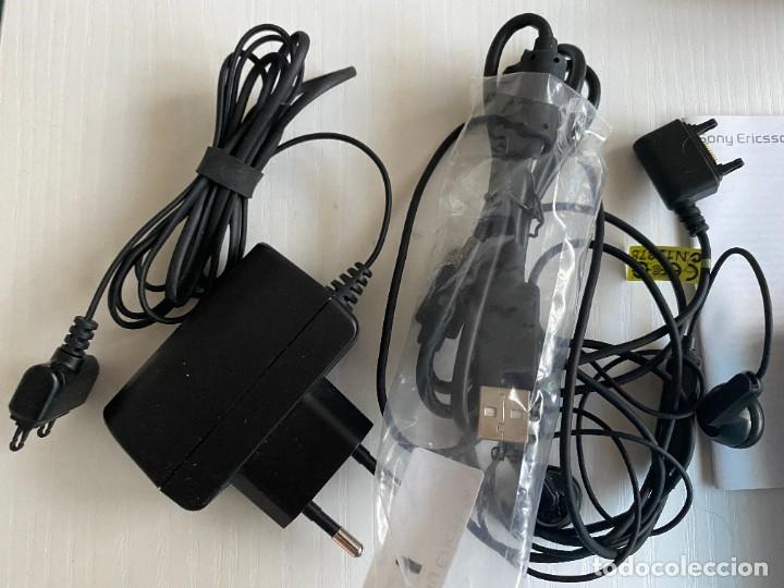 Segunda mano: Sony Ericsson Aino zero con caja y accesorios - Foto 4
