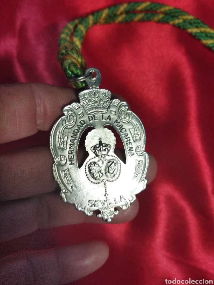Segunda mano: Medalla hermandad de la macarena - Foto 1
