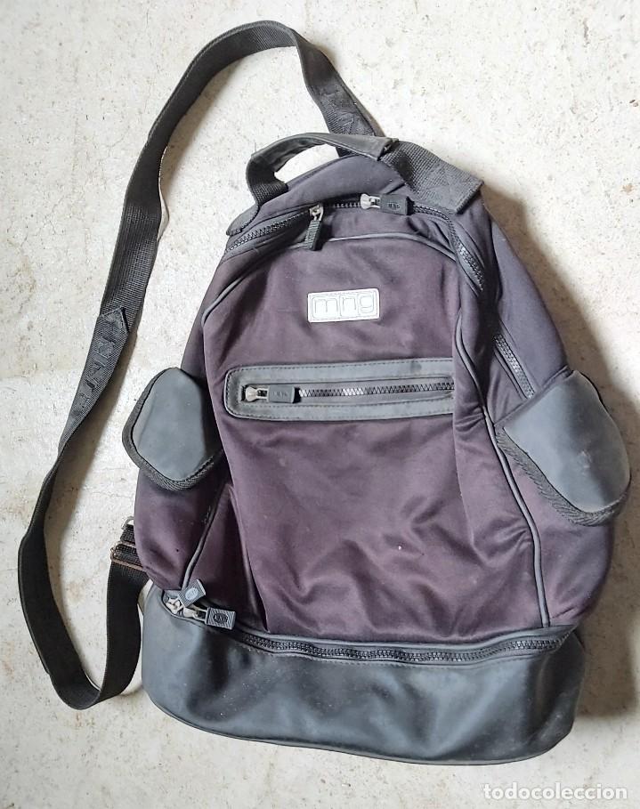 Segunda mano: Mochila negra - Foto 1