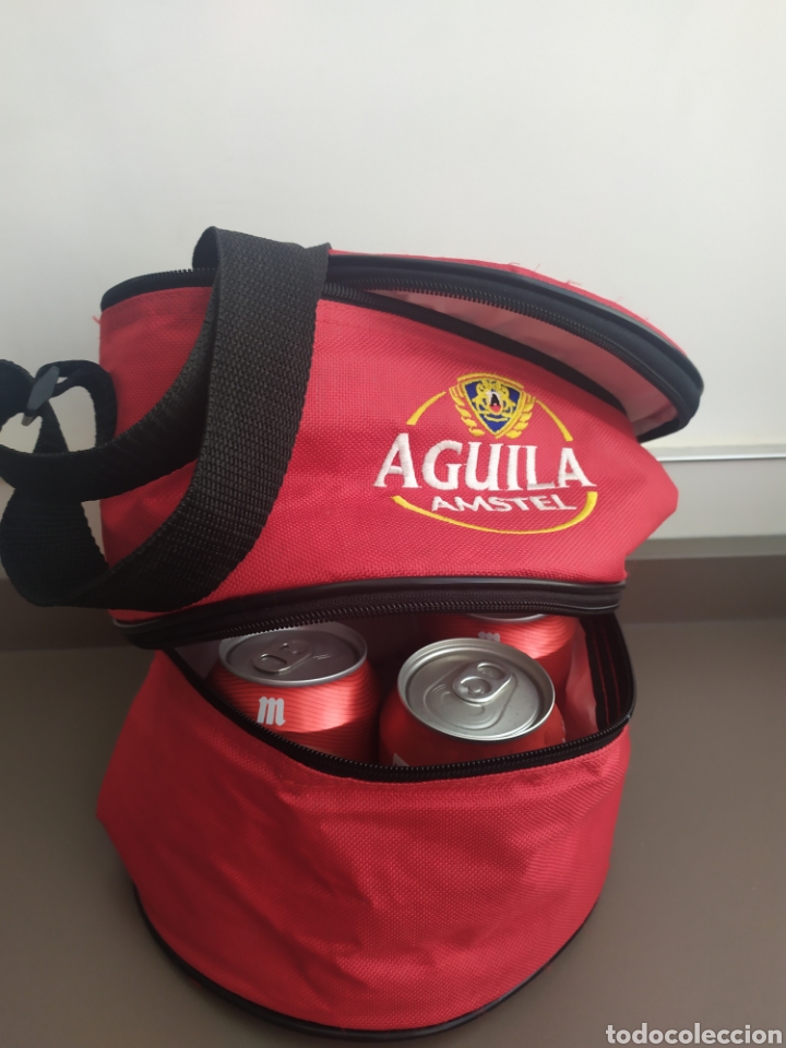 Segunda mano: Bolsa nevera porta botes de cervezas de marca El &Aacute;guila. - Foto 2