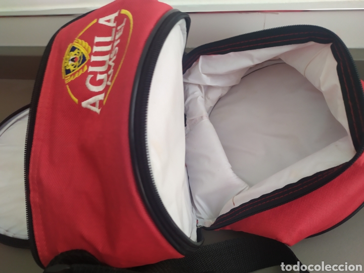 Segunda mano: Bolsa nevera porta botes de cervezas de marca El &Aacute;guila. - Foto 6