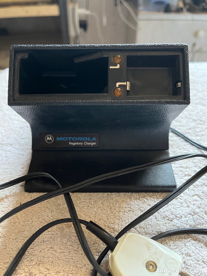 Segunda mano: Motorola pageboy charger - Foto 2