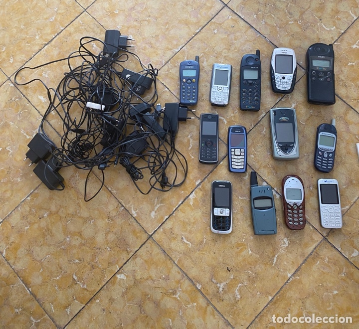 Segunda mano: Lote de tel&eacute;fonos m&oacute;viles - Foto 1