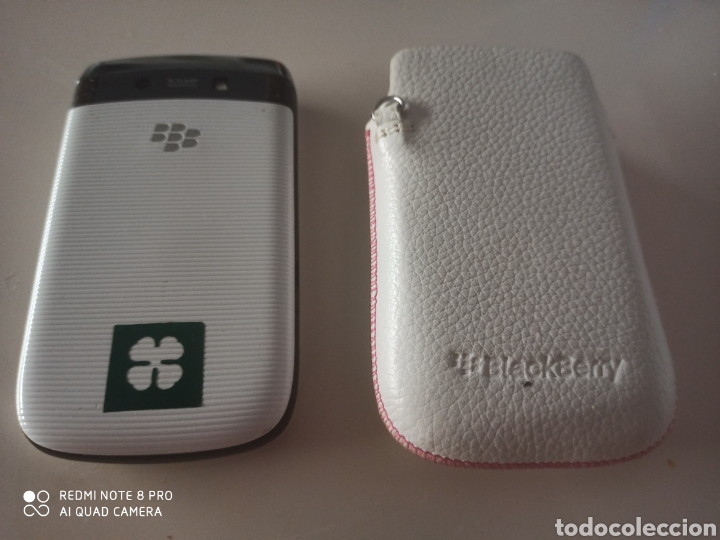 Segunda mano: Blackberry 9800 + funda protectora original - Foto 2