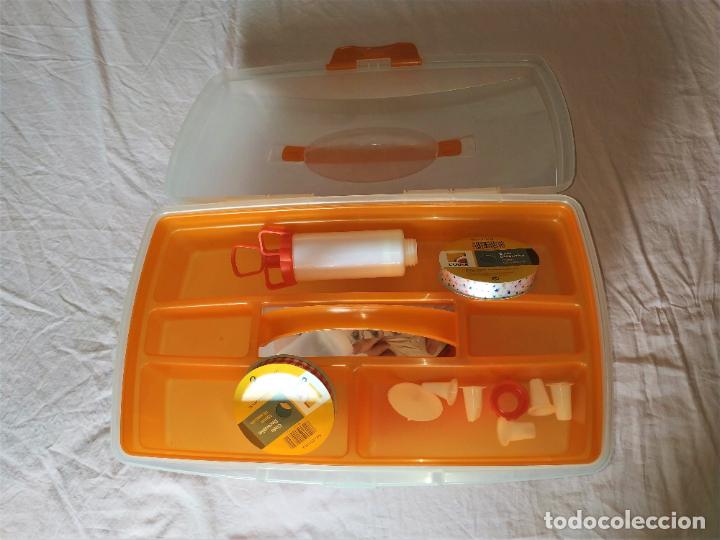 Segunda mano: REPOSTERIA - Malet&iacute;n con accesorios. - Foto 3