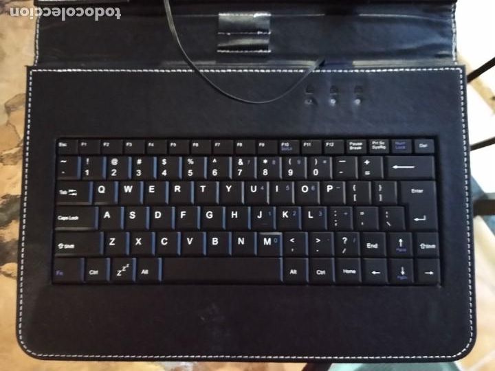Segunda mano: Teclado para tablet con funda - Foto 2