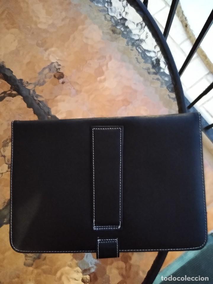 Segunda mano: Teclado para tablet con funda - Foto 5