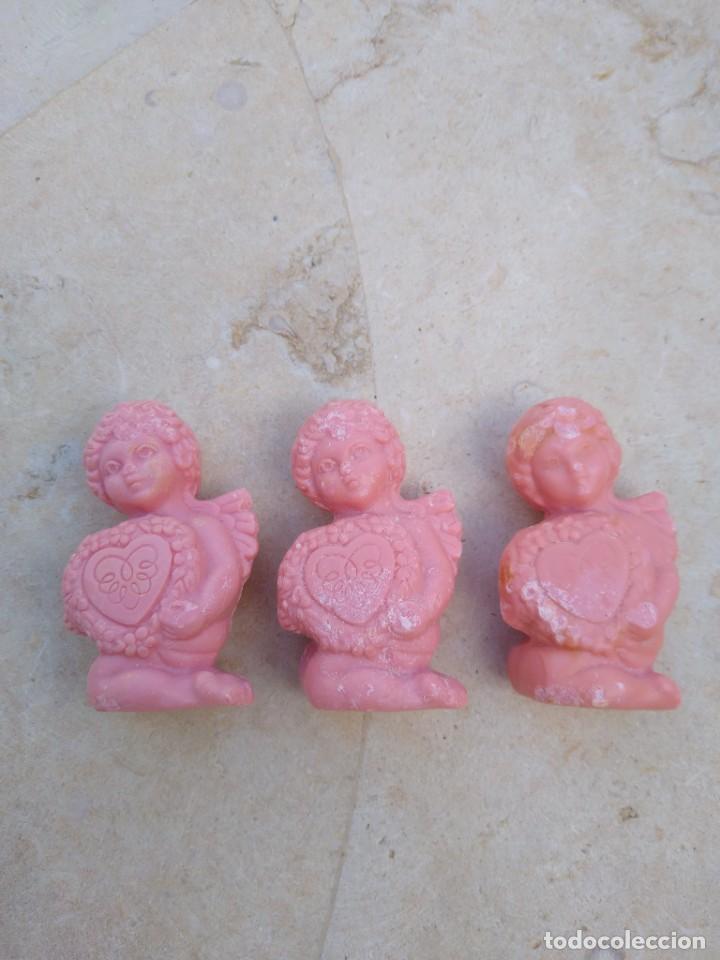 Segunda mano: 3 jabones figura &aacute;ngel - Foto 1