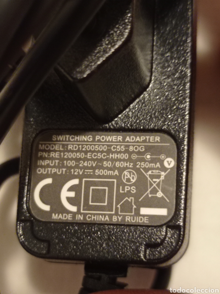 Segunda mano: Transformador adaptador Ruide 12v - Foto 1