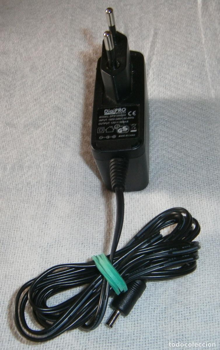 Segunda mano: cargador telefono movil Digi - Foto 2