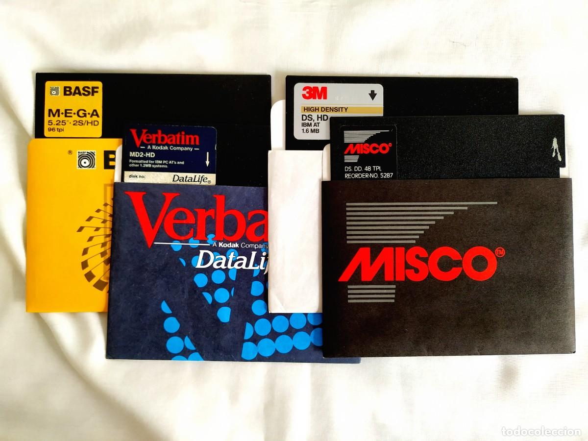 Segunda Mano: CUATRO DISKETTES DE 5.25 - 5 1/4 CON SUS FUNDAS - PRIMERAS MARCAS