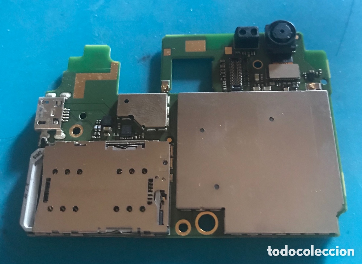 Segunda mano: Placa Base Libre Hisense C20 King Kong II 32gb LU852T - Foto 2