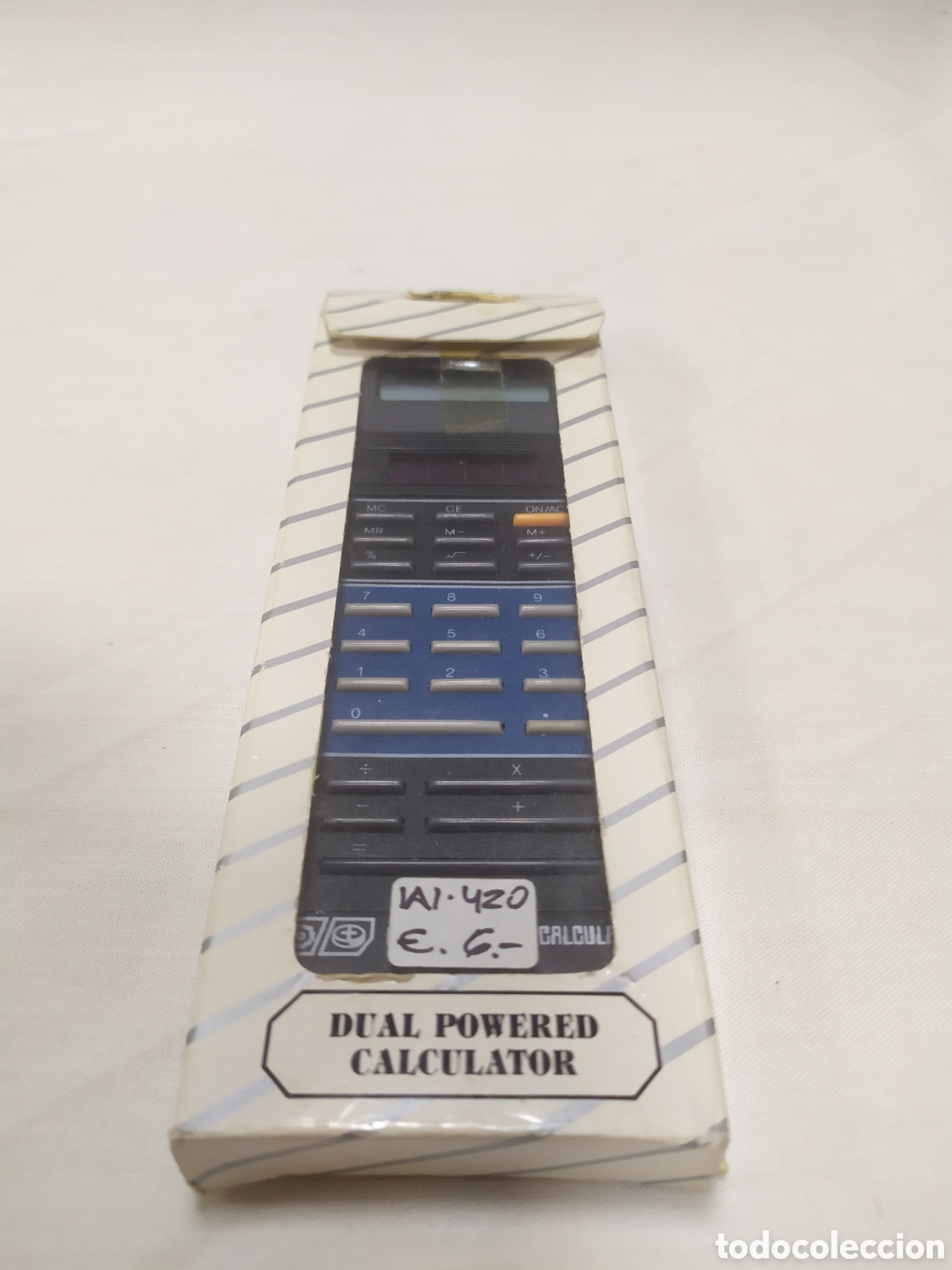 Segunda mano: Dual powered calculator. Antigua calculadora - Foto 1