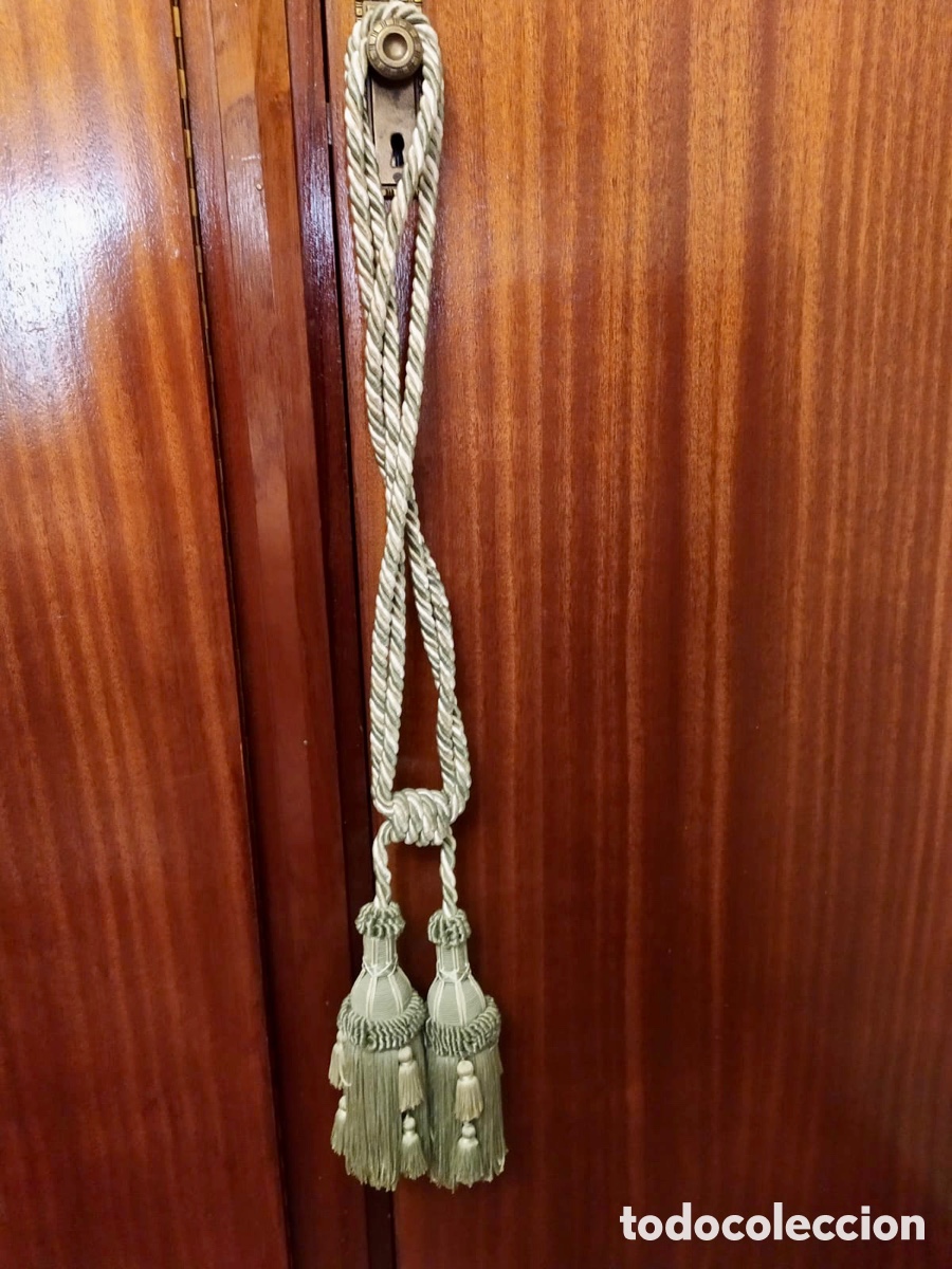 Segunda mano: Abrazadera/Alzapa&ntilde;os para cortina con borl&oacute;n - Foto 2