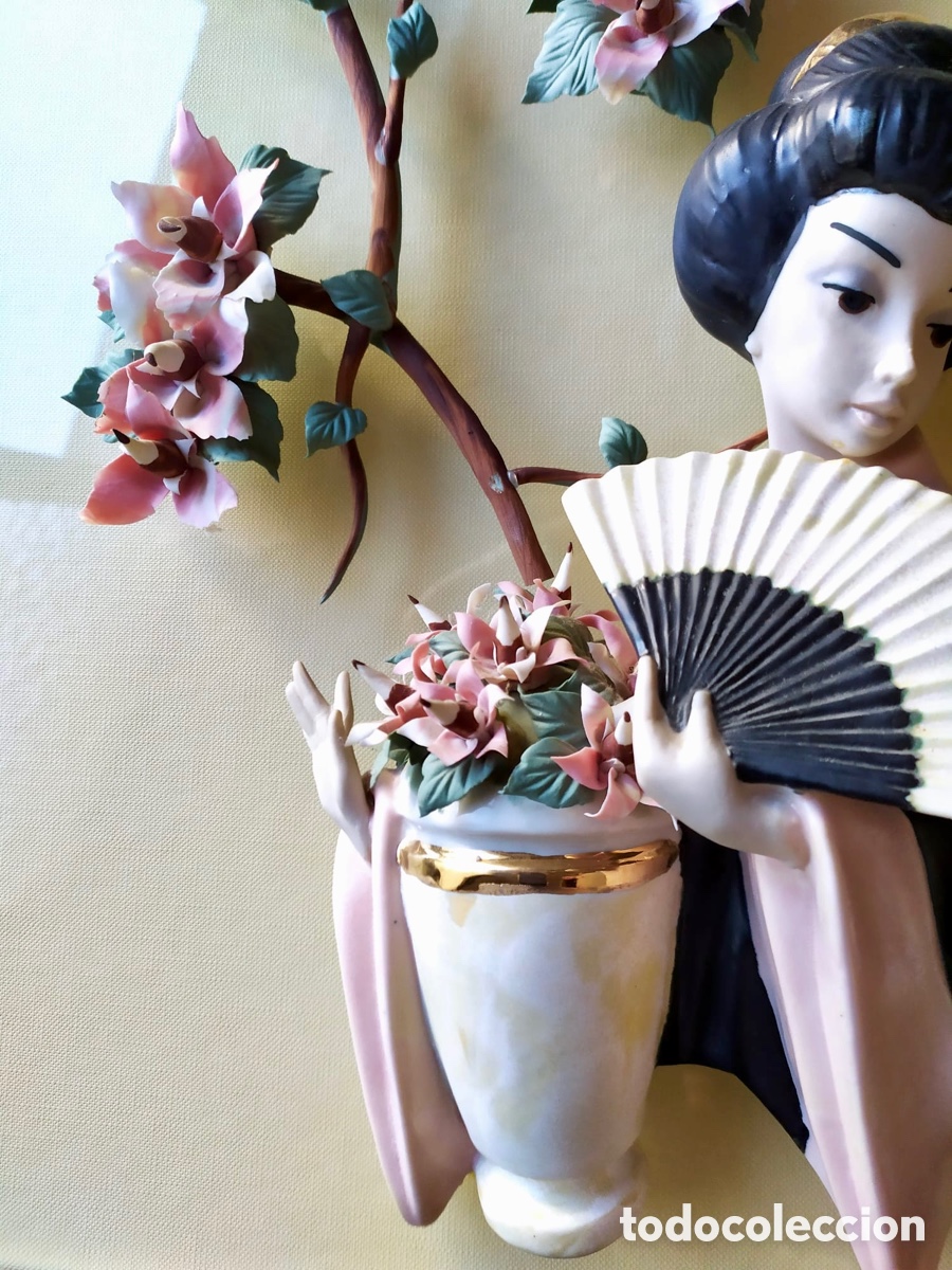 Segunda mano: 2 cuadros en relieve con geisha y cerezos en flor - Foto 5