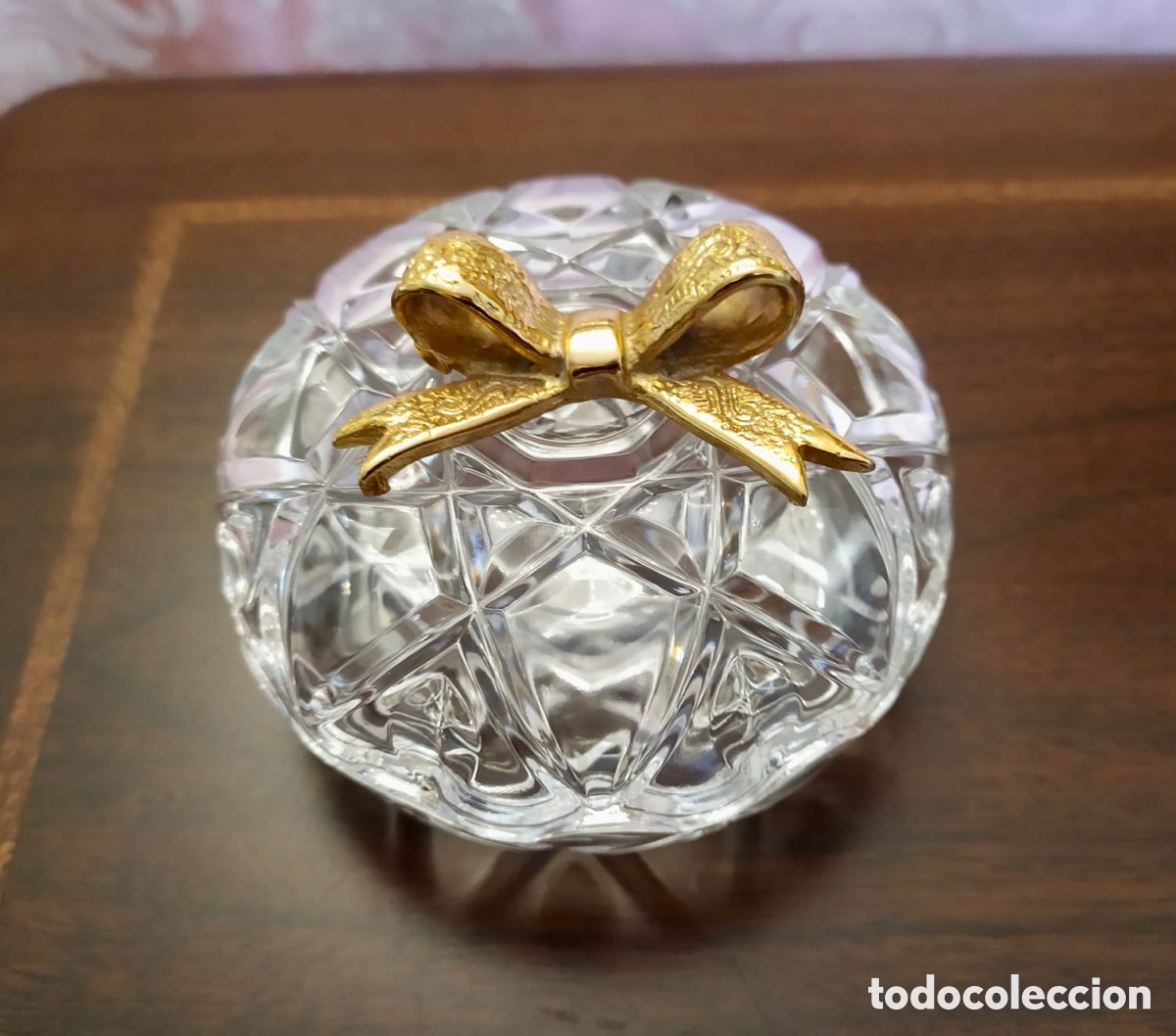 Segunda mano: Joyero/caja de cristal tallado - Foto 2