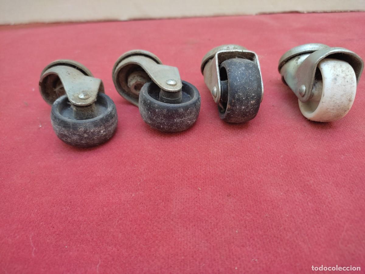 Segunda mano: 5 ruedas de recambio de muebles vintage - Foto 4
