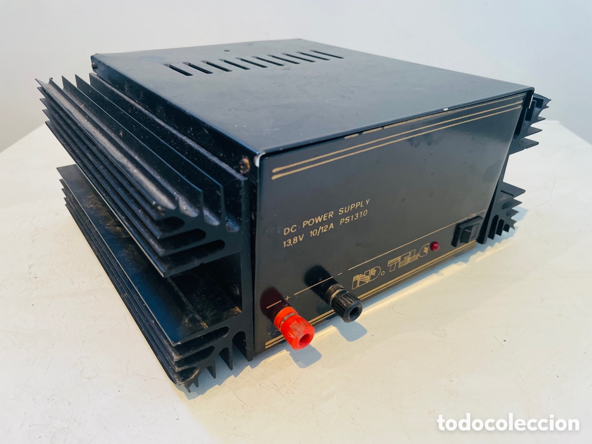 Segunda mano: IND Telc Power Supply 13,8 V - Foto 1