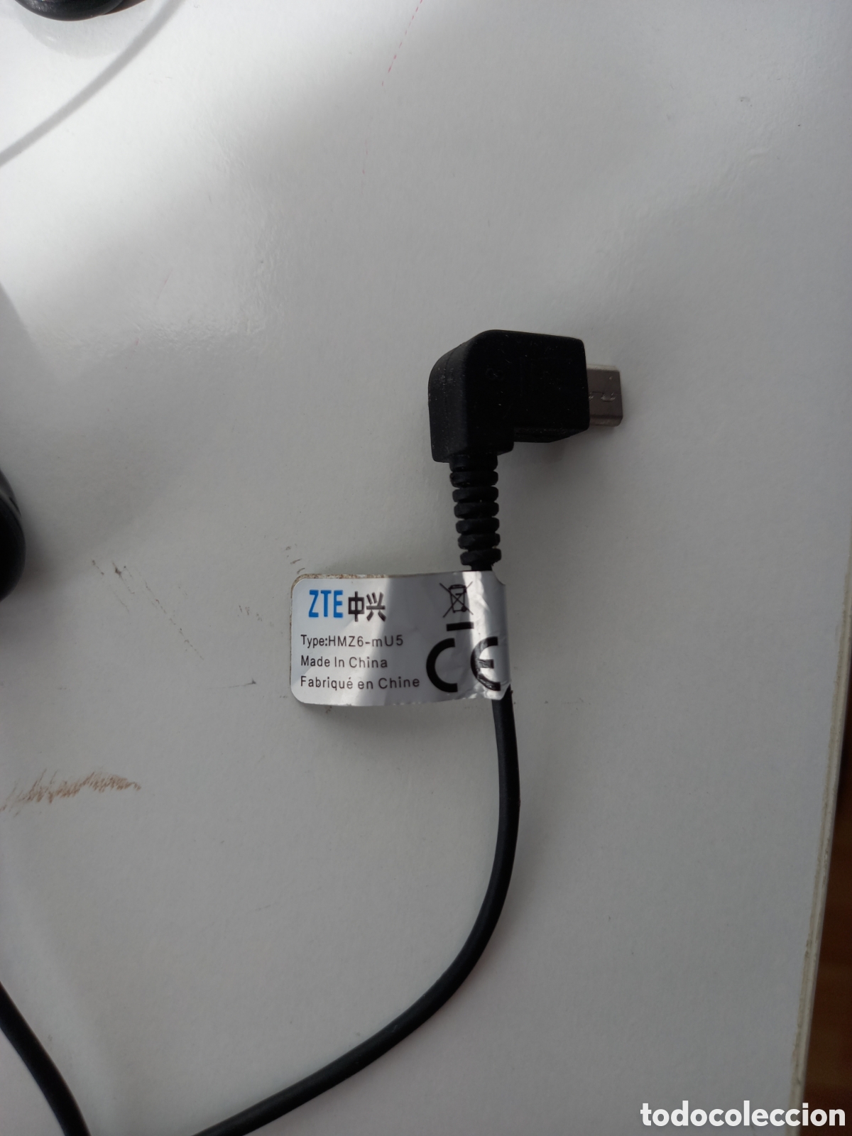Segunda mano: Auriculares estereo manos libres micro USB hmz6-mu5 - Foto 2