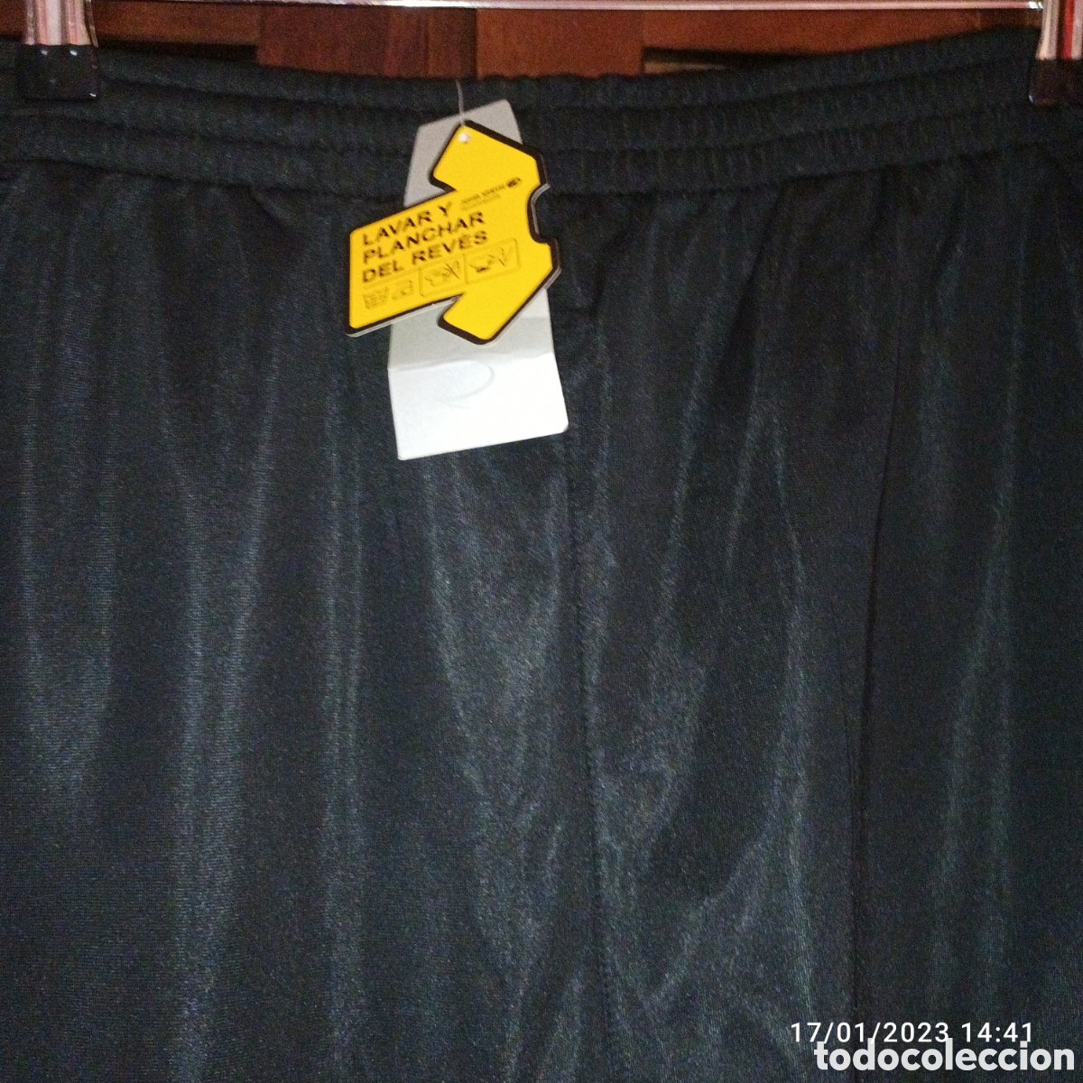 Segunda mano: Pantal&oacute;n deporte - Foto 1