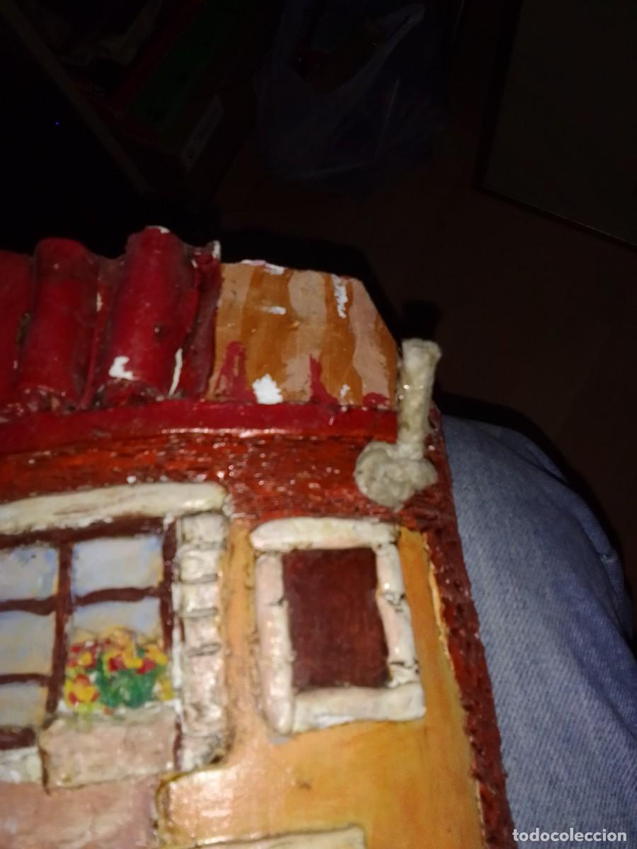 Segunda mano: TEJA CON BARRO MODELADO Y PINTADO - Foto 2