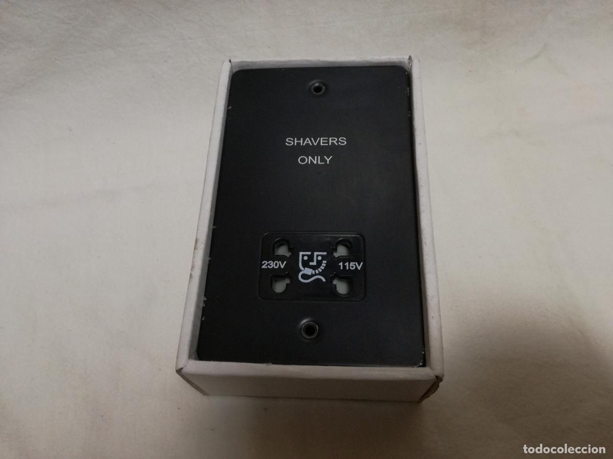 Segunda mano: ENCHUFE EMPOTRABLE TRANSFORMADOR 230v a 115v (PARA AFEITADORAS) - Foto 9