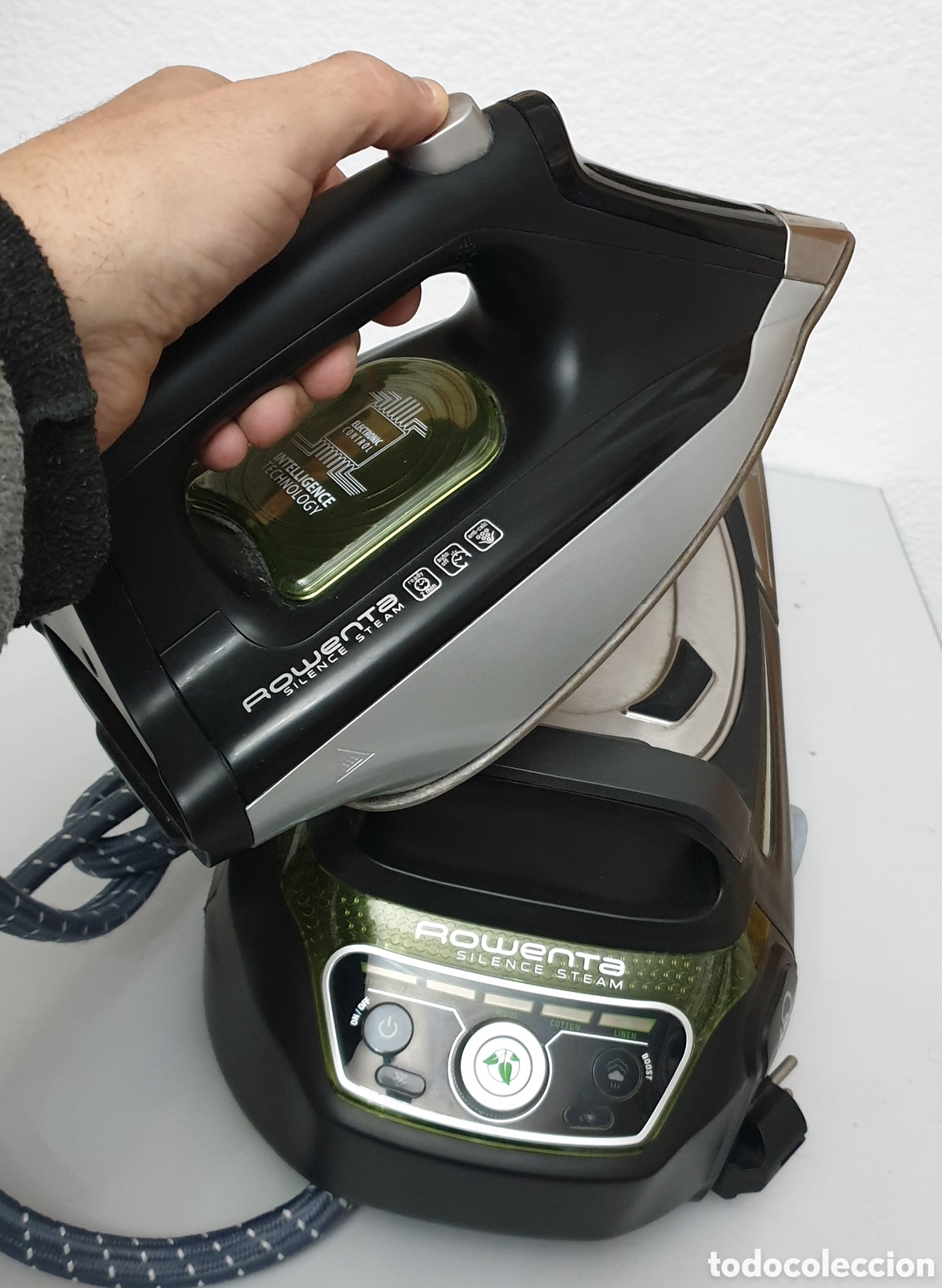 Segunda mano: CENTRO DE PLANCHADO ROWENTA SILENCE STEAM COMO NUEVO - Foto 7