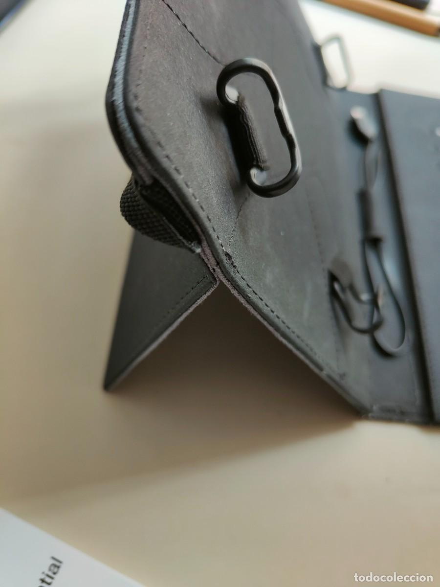 Segunda mano: TABLET LENOVO TAB3 7 ESSENTIAL CON FUNDA TECLADO COMPLETO USB - FUNCIONA PERFECTAMENTE - Foto 4