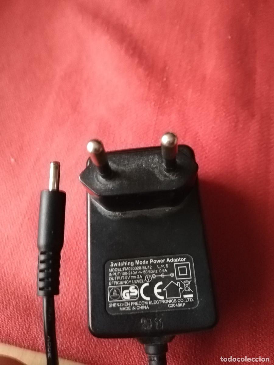 Segunda mano: CARGADOR BATER&Iacute;A MODELO FM050020 - Foto 1