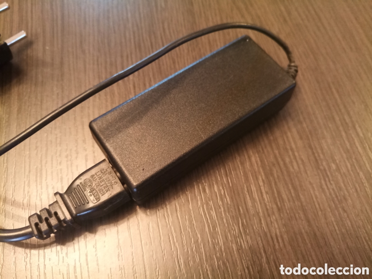 Segunda mano: Cargador / Adaptador / Transformador DELTA ELECTRONICS (19V) - Foto 4