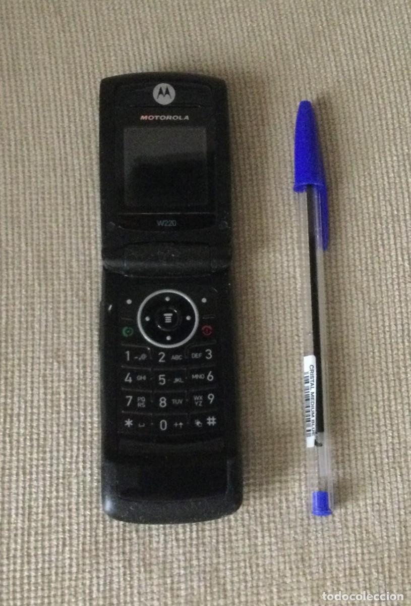 Segunda mano: M&oacute;vil. MOTOROLA W220. - Foto 4