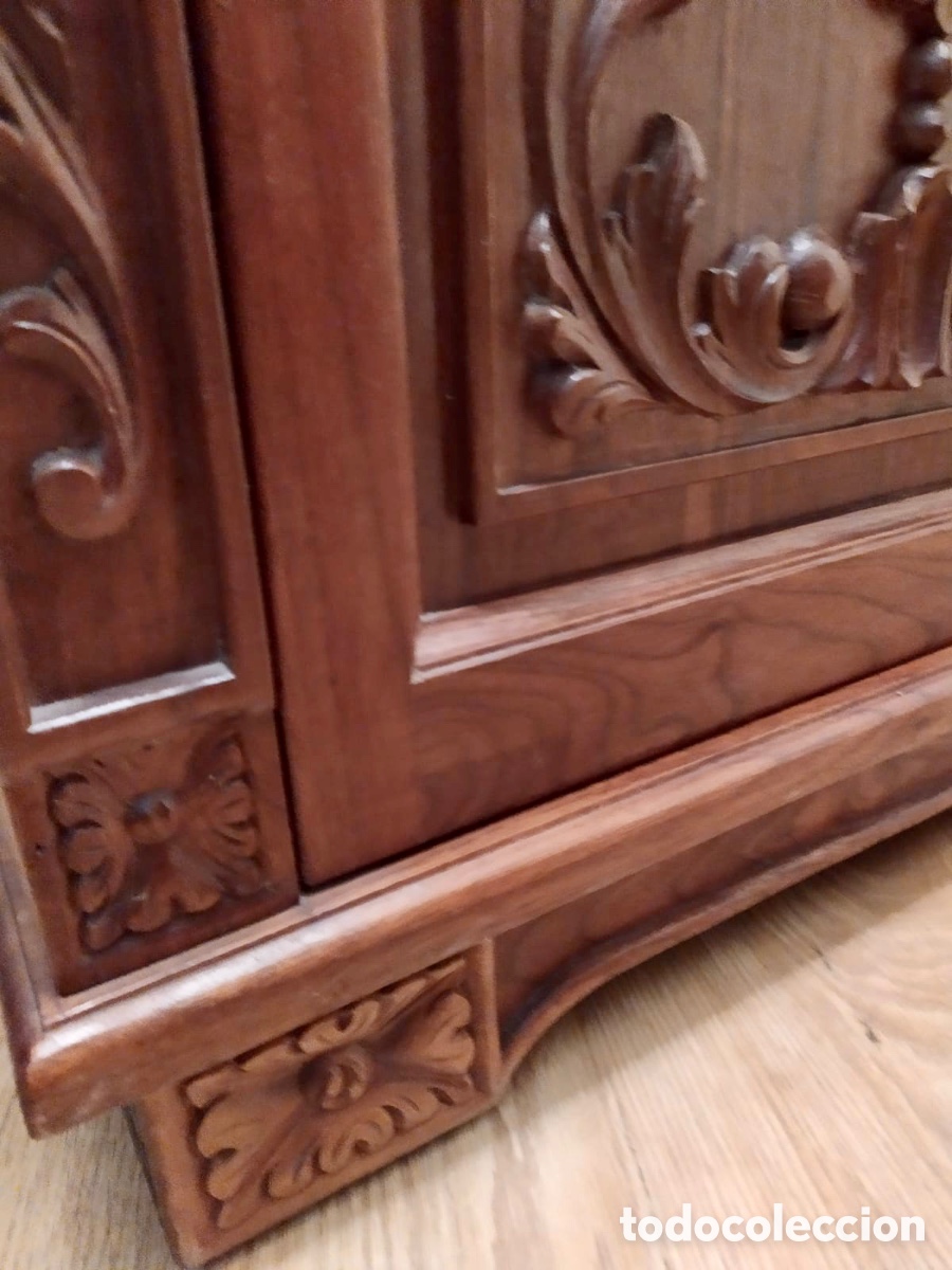 Segunda mano: Mesa madera maciza tallada de nogal americano - Foto 18